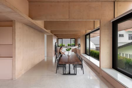 Armoua House